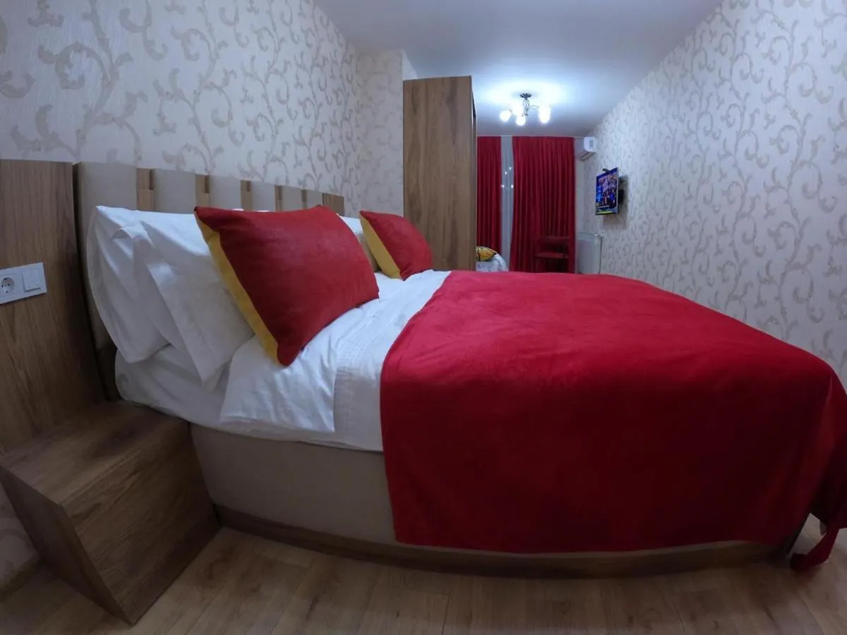 Central Park Apartments In Тбилиси